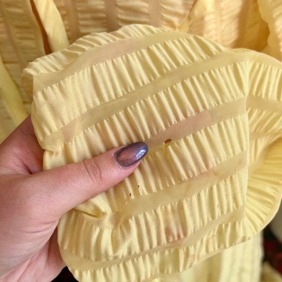 Vintage 1970s Yellow Pleated Seersucker Maxi Duster Robe Hostess Gown Dress - Picture 11 of 13